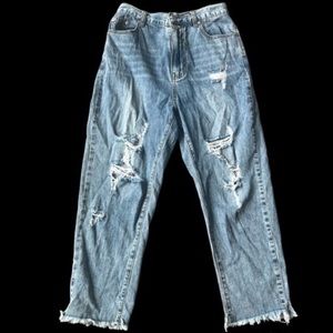 Kittenish high waisted distressed boyfriend style jeans